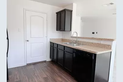 3000 Cressler Lane, Jarrell, TX 76537 - Photo 10