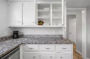 3208 Twinberry Cove, Austin, TX 78746 - Photo 16