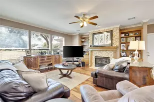 10608 Portrush Ct, Austin, TX 78747 - Photo 4