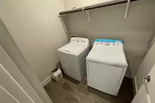 8412 Cottage Rose Dr, Austin, TX 78744 - Photo 28