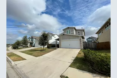 8412 Cottage Rose Drive, Austin, TX 78744 - Photo 32