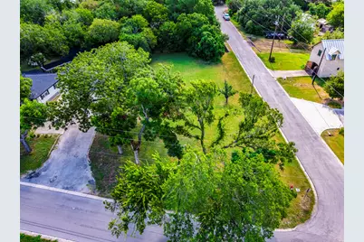 301 Railroad Street, Buda, TX 78610 - Photo 18