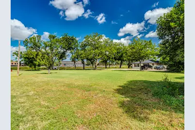 301 Railroad Street, Buda, TX 78610 - Photo 8