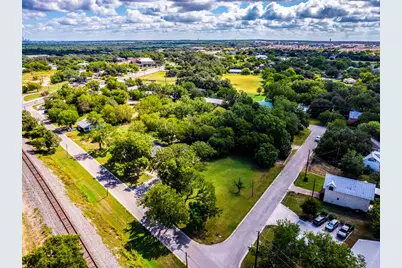 301 Railroad Street, Buda, TX 78610 - Photo 10