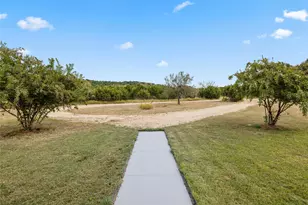 1090 Co Rd 334, Burnet, TX 78611 - Photo 32