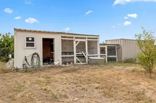 1090 Co Rd 334, Burnet, TX 78611 - Photo 28
