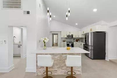 14300 Summit View Drive, Leander, TX 78641 - Photo 8