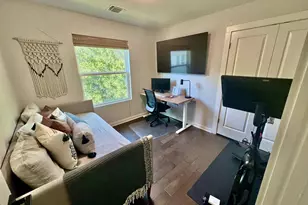 1924 Bunche Rd, Austin, TX 78721 - Photo 12