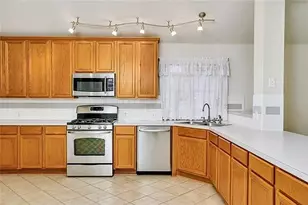 3602 Bird House Dr, Round Rock, TX 78665 - Photo 4