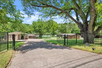 3100 Edgewater Drive, Austin, TX 78733 - Photo 4