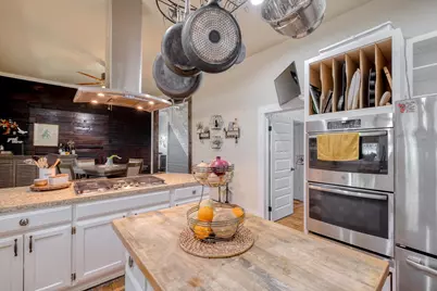 107 N Brazos Street, Granger, TX 76530 - Photo 8