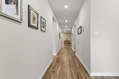 934 Main Street, Hutto, TX 78634 - Photo 4