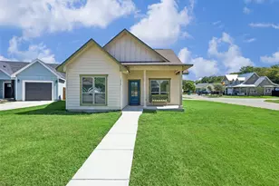 315 Sage Cir, Blanco, TX 78606 - Photo 2
