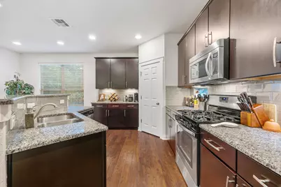 2101 Rivers Edge Way #19, Austin, TX 78741 - Photo 12