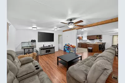 243 Highline Drive, Bastrop, TX 78602 - Photo 6