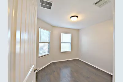 17708 Bridgefarmer Boulevard, Pflugerville, TX 78660 - Photo 10