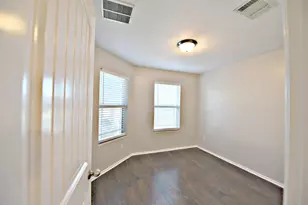 17708 Bridgefarmer Blvd, Pflugerville, TX 78660 - Photo 10