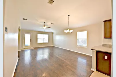 17708 Bridgefarmer Boulevard, Pflugerville, TX 78660 - Photo 4