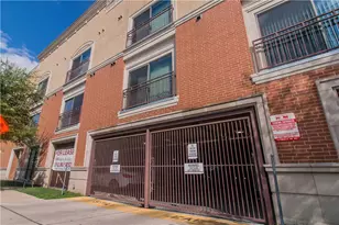 1401 E 4th St, Austin, TX 78702 - Photo 16