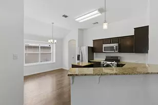 120 Edison Dr, Hutto, TX 78634 - Photo 2