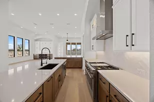 502 Irvine Cir, Liberty Hill, TX 78642 - Photo 8