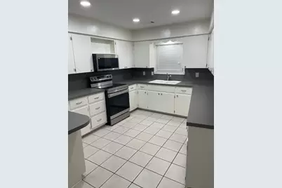 300 Evergreen Street, Burnet, TX 78611 - Photo 4