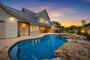 1051 Trailhead Cir, Dripping Springs, TX 78620 - Photo 2