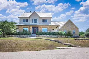 1051 Trailhead Cir, Dripping Springs, TX 78620 - Photo 4