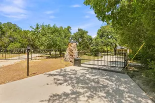 262 E Ridgewood Rd, Georgetown, TX 78633 - Photo 40