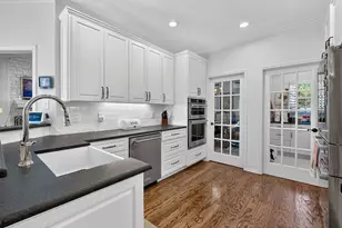 262 E Ridgewood Rd, Georgetown, TX 78633 - Photo 10