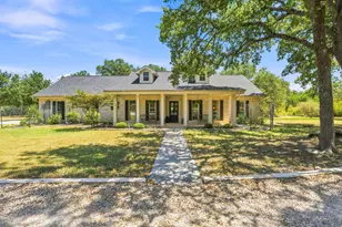 262 E Ridgewood Rd, Georgetown, TX 78633 - Photo 2