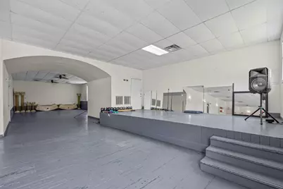 6950 US Highway 183 S, Austin, TX 78744 - Photo 8