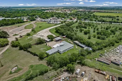 6950 US Highway 183 S, Austin, TX 78744 - Photo 16