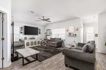 126 Balsam Street, Hutto, TX 78634 - Photo 16