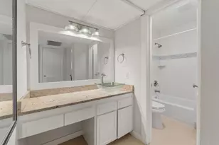 7920 Rockwood Ln, Austin, TX 78757 - Photo 14