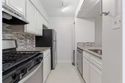 7920 Rockwood Lane #216, Austin, TX 78757 - Photo 6