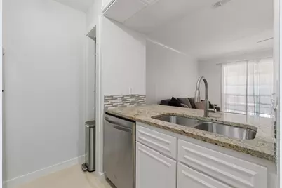 7920 Rockwood Lane #216, Austin, TX 78757 - Photo 8