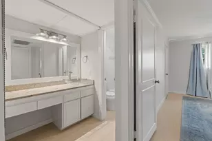 7920 Rockwood Ln, Austin, TX 78757 - Photo 12