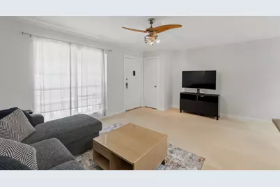 7920 Rockwood Lane #216, Austin, TX 78757 - Photo 2