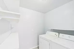 4907 Manchester Cir, Austin, TX 78745 - Photo 10