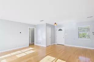 4907 Manchester Cir, Austin, TX 78745 - Photo 4