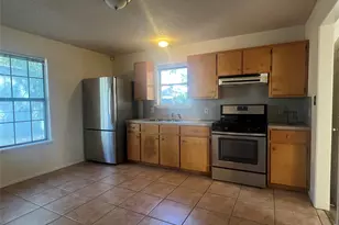 1710 Holly St, Austin, TX 78702 - Photo 8