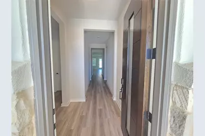 332 Marisol Bend, Georgetown, TX 78626 - Photo 4