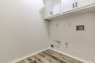 9009 Colberg Dr, Austin, TX 78749 - Photo 16