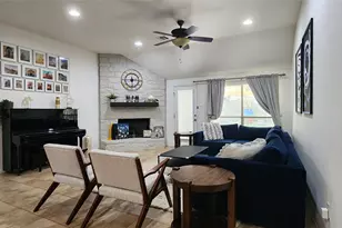 11709 Via Grande Dr, Austin, TX 78739 - Photo 2