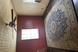 639 N Manse Ave, Giddings, TX 78942 - Photo 6