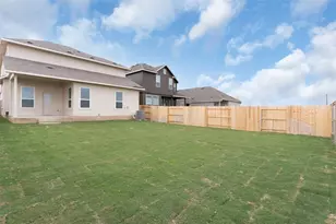 13821 Tucker Hedge Pass, Elgin, TX 78621 - Photo 22