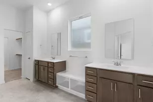 13821 Tucker Hedge Pass, Elgin, TX 78621 - Photo 12