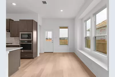 13821 Tucker Hedge Pass, Elgin, TX 78621 - Photo 10