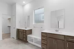 13821 Tucker Hedge Pass, Elgin, TX 78621 - Photo 12